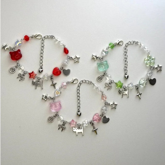 🌸 Y2K Trio Friendship Charm Bracelet – Red, Pink & Green Garden Shed Aesthetic
